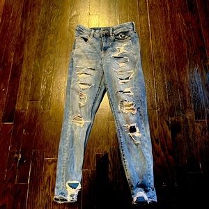 Ripped High Rise Jeans (Short)